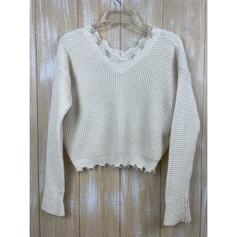 Moon and Madison Cropped Sweater Cream Frayed Accents Size Small